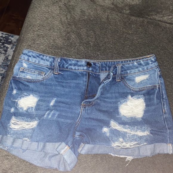 Jean shorts - Picture 1 of 5